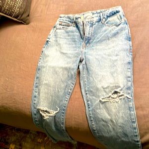 Like new Good American denim jeans